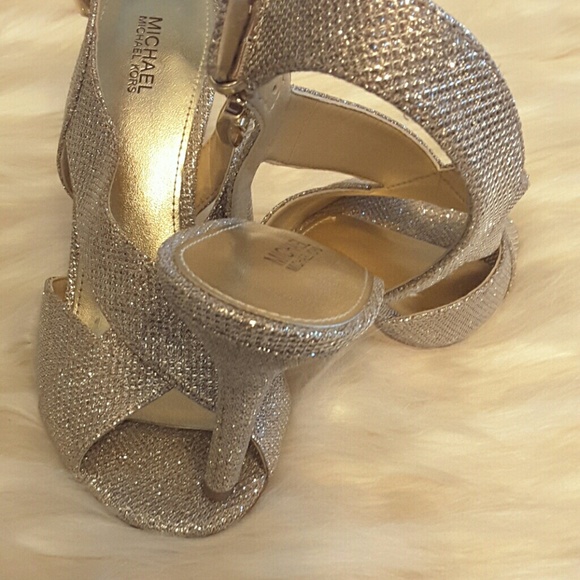Michael kors sparkling sling back heel - Picture 6 of 8
